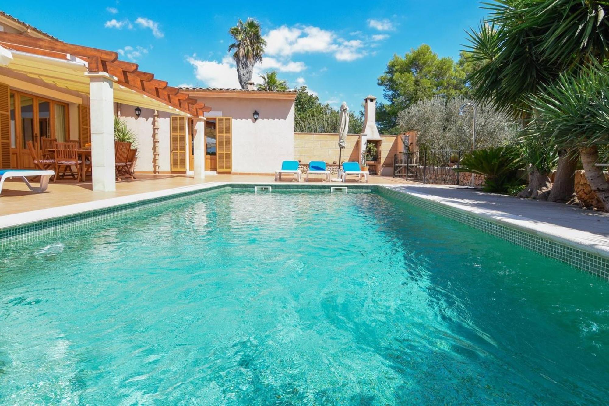 Villa Rústica Con Piscina Cas Padrins De Campos